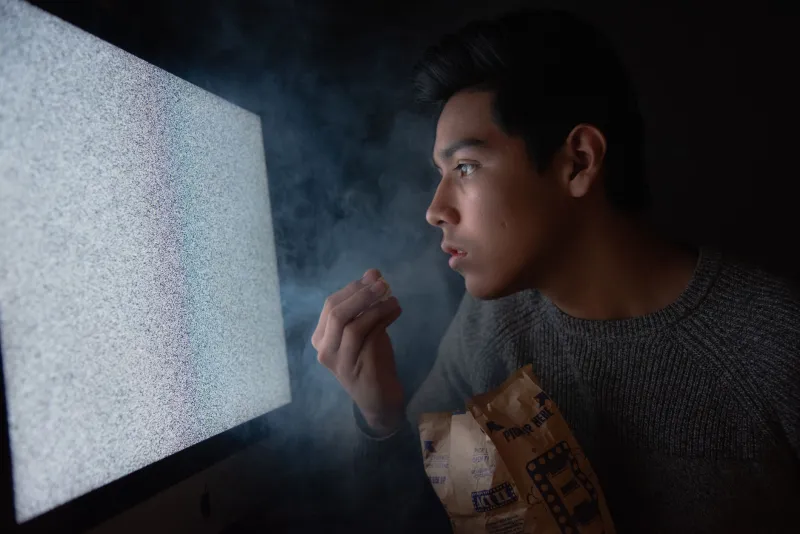 A Million Viewers, Zero Friends: The Quiet Crisis of Passive Entertainment